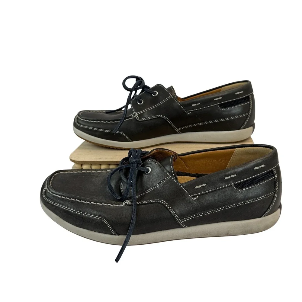 Clarks Boat Shoes 10M Black Leather Lace Up Moc Toe 30599